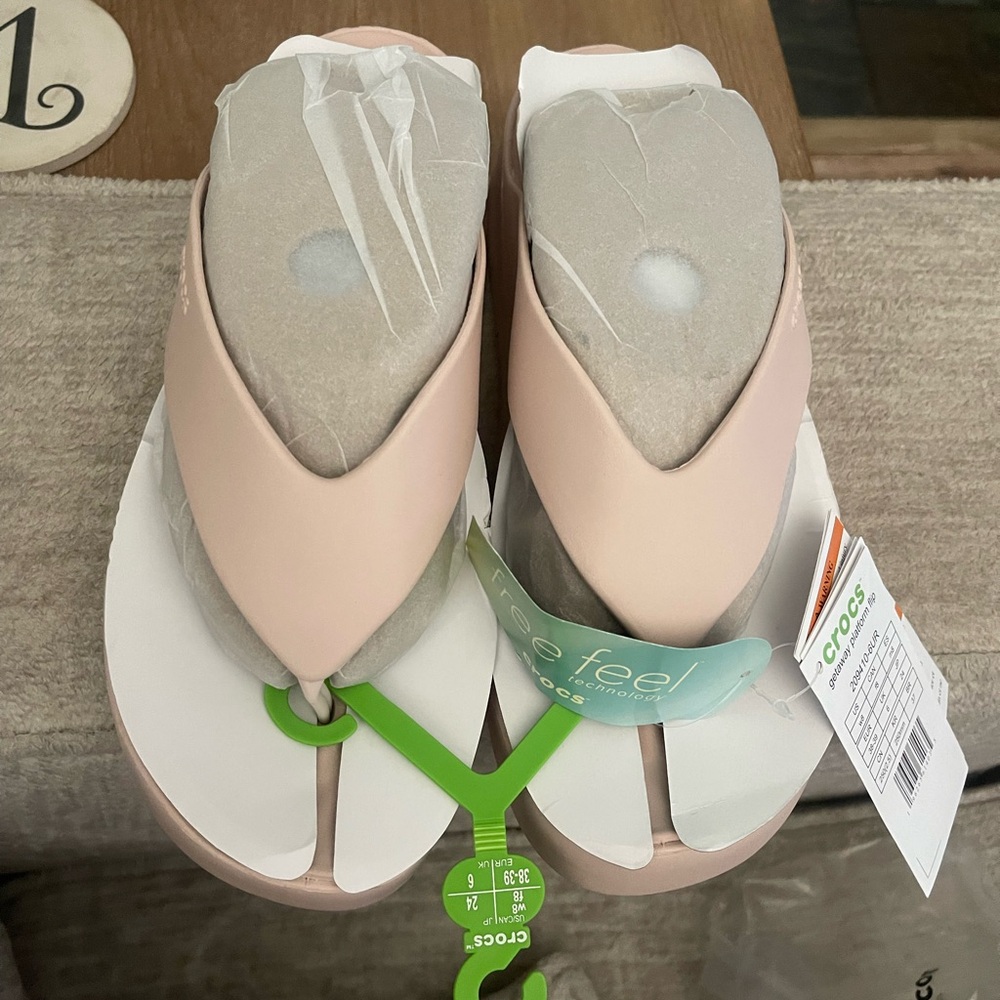 Crocs getaway platform flip